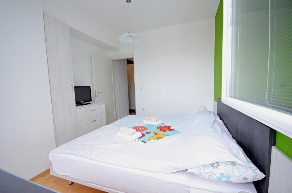 Aries Apartments Bitola Zimmer foto